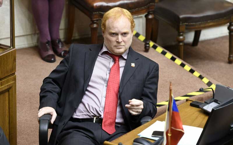 Rojo Edwards: “No considero sincero el llamado a la unidad de Evelyn Matthei”